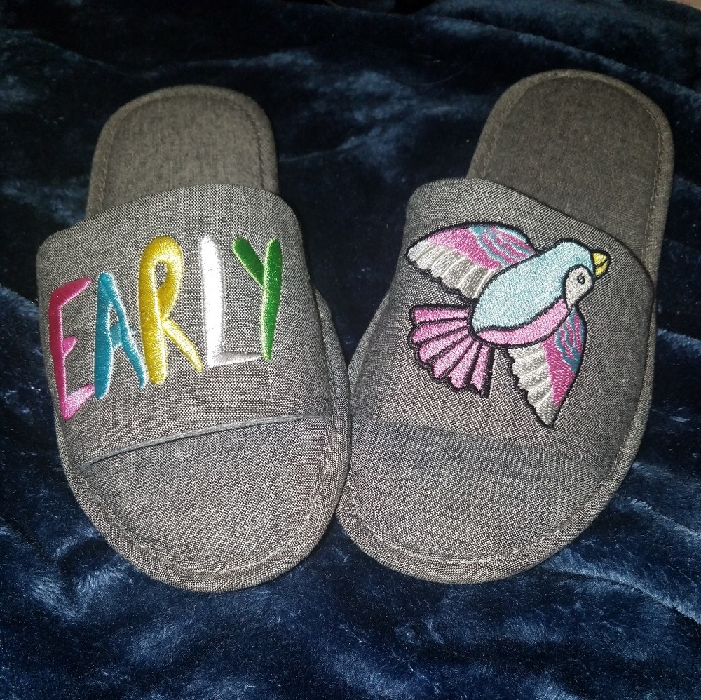 Adorable bedroom shoes.